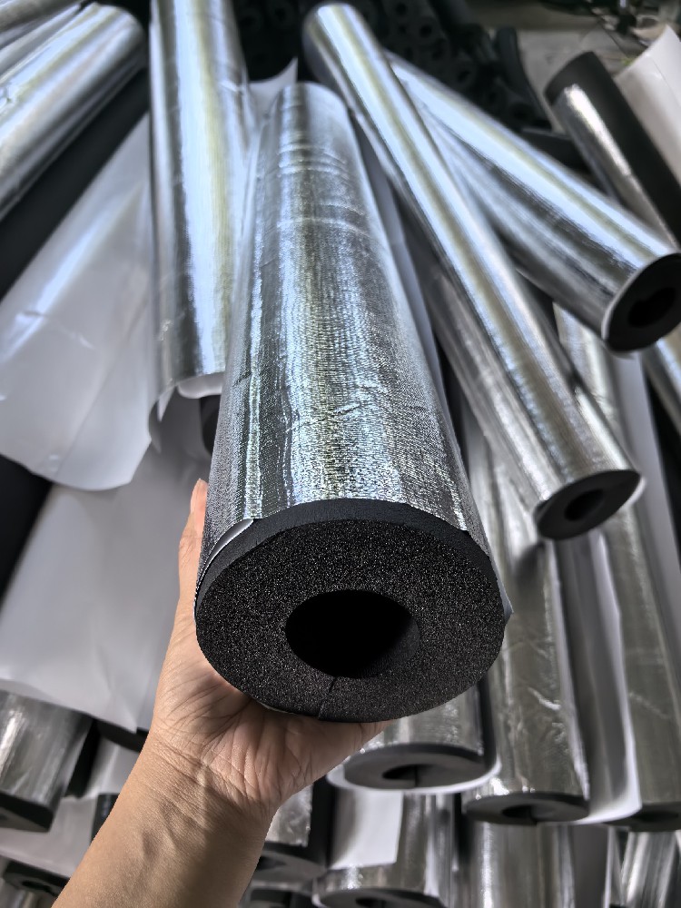 Aluminum Foil Clad Elastomeric Foam Insulation Tube